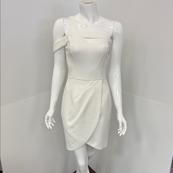 BCBGMaxAzria Chic Cream One-Shoulder Dress NWT
